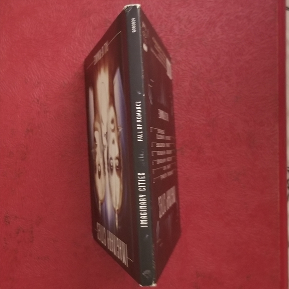 Imaginary Cities - The Fall of Romance (2013) - Picture 6 of 16